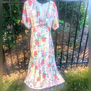 Linen short sleeve pastel print summer dress.